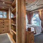 Chalet With Jacuzzi In Winterberg